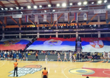 Laktaši: Igokea igrala protiv Zenita, navijači podigli zastave RS, Rusije i Srbije
