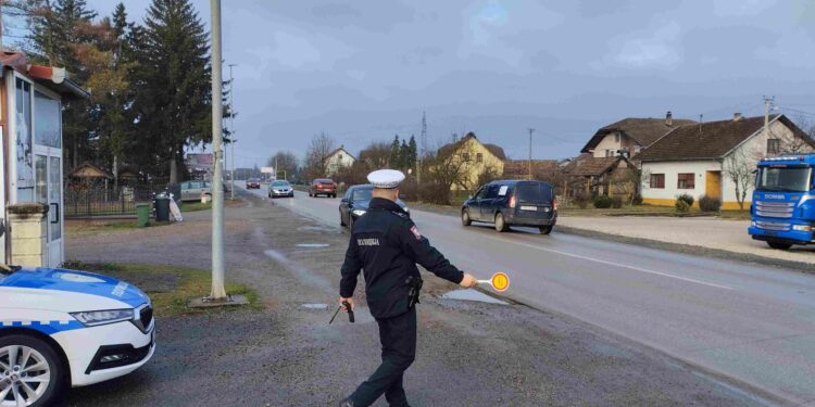Kontrola vozača u okviru kampanje „Lako je alkohol odbiti“