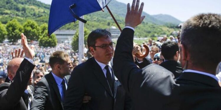 Mediji u RS-u opet pokreću priču o kamenovanju Vučića u Srebrenici