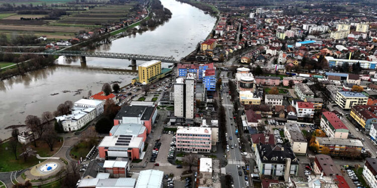 (FOTO) Zelena Gradiška: Grad na Savi ulaže milione KM u zaštitu voda, na podizanju ekološke svijesti rade i ribari i nautičari