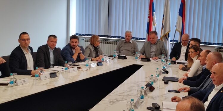 Adžić: Do 16. septembra izgraditi Memorijalni centar 16. krajiške motorizovane brigade