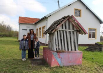 Jazovac nadomak Gradiške: Bogate uspomene u školi sa dva đaka