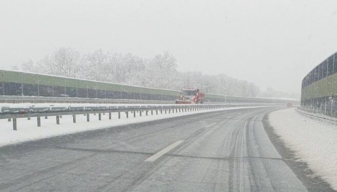 Autoputevi Srpske: Svi pravci prohodni, saobraćaj bez zastoja