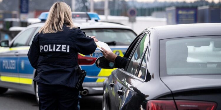 26-godišnjak iz BiH pokušao ilegalno uvesti rodbinu u Njemačku