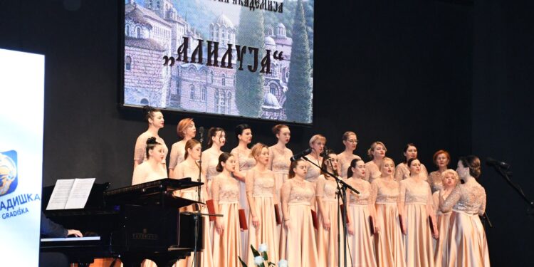 U Gradišci održana Svetosavska akademija „Aliluja“ i uručena priznanja prosvjetarima