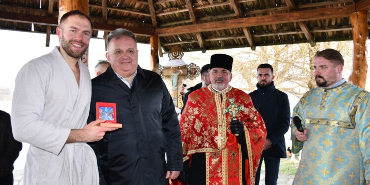 Teodor Milivojac i ove godine najbrži do Časnog krsta: Pobjedu posvetio sinu Maksimu