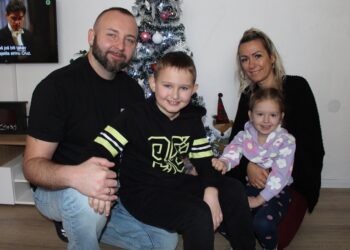 Praznici kod kuće: Helena i David dokaz da hendikep nije prepreka sreći