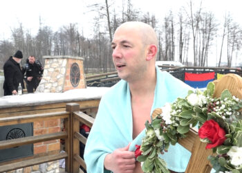 Branislav Zvijerac prvi doplivao do Časnog krsta na rijeci Jablanici