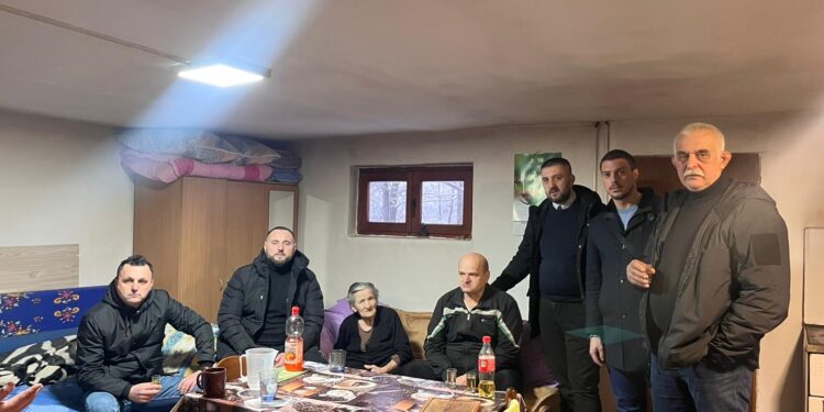 Zavičajno udruženje „Srba Donjovakufljana“ obezbijedilo božićne pečenice za tri porodice