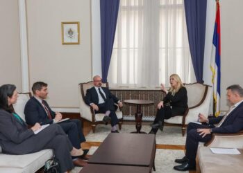 Cvijanović se sastala s Ginkelom i komandantom EUFOR-a Frondom