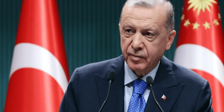 Erdogan dopustio da Azerbejdžan preko Turske šalje naftu Izraelu tokom napada na Gazu