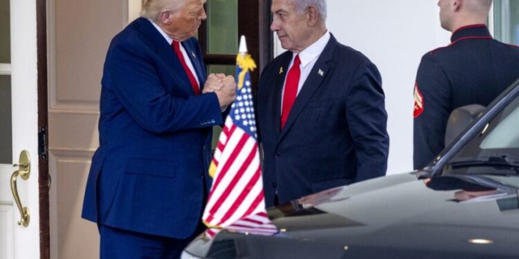 Trump potpisao kako će izgledati Gaza: Luksuzne stambene zgrade, autoputevi, kulturni i obrazovni centri,…