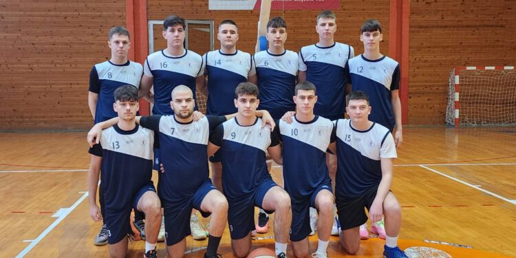 Ekipa Tehničke škole Gradiška osvojila je prvo mjesto na regionalnom takmičenju u košarci