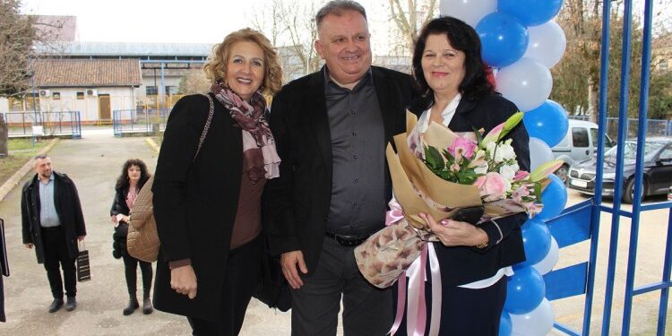 Bolji uslovi rada u Gimnaziji u Gradišci