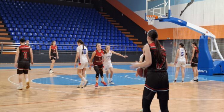 Košarkašice Lidera slavile u gradskom derbiju (FOTO)