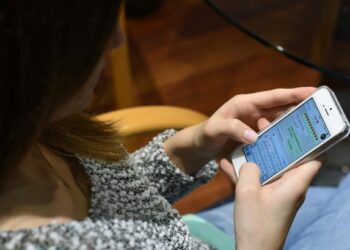 WhatsApp vas “odaje” više nego što mislite: Tri poteza za veću privatno