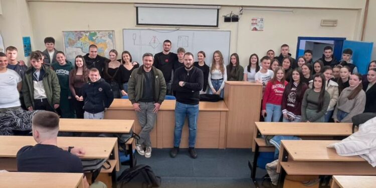 Pozorište približava scenu mladima u Gradišci