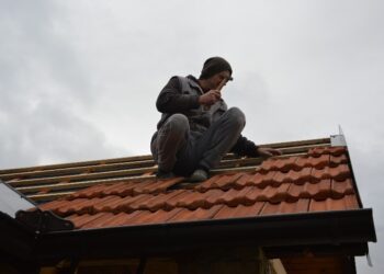 Majstor Đoko ima precizno oko: Zidar, rukovodilac i knez u naselju (FOTO)