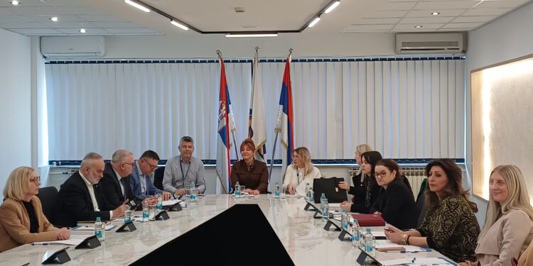 Implementacija etičkog kodeksa i izvještavanje o njegovoj primjeni: Regionalni sastanak u Gradišci