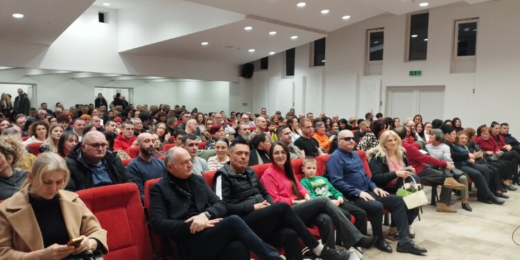 Održana premijera dokumentarnog filma „Munja“ u Novoj Topoli