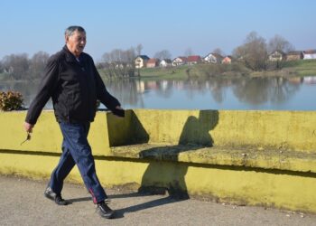 Drago Vujić pješice juri neobičan plan: Polovinom septembra preći će putanju jednaku obimu zemlje