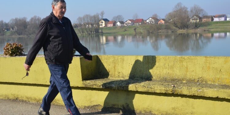 Drago Vujić pješice juri neobičan plan: Polovinom septembra preći će putanju jednaku obimu zemlje