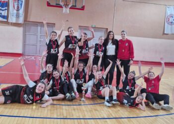 Dominacija mlađih pionirki ŽKK Kozara: 12 pobjeda i titula za plasman na finalni turnir (FOTO)