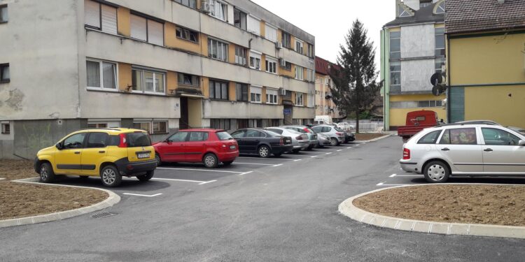 Foto dana: Uređenje parking prostora u Gradišci