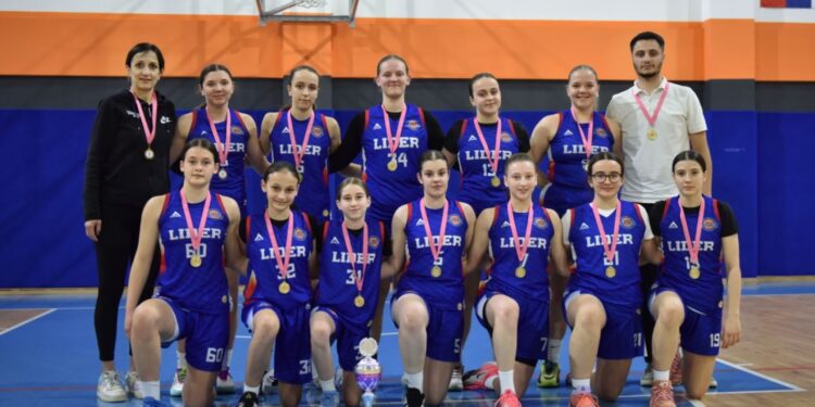 Kadetkinje Lidera šampionke Regionalnog finalnog turnira (FOTO)