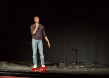 Odigrana stend-ap komedija Ivana Panića u Gradišci