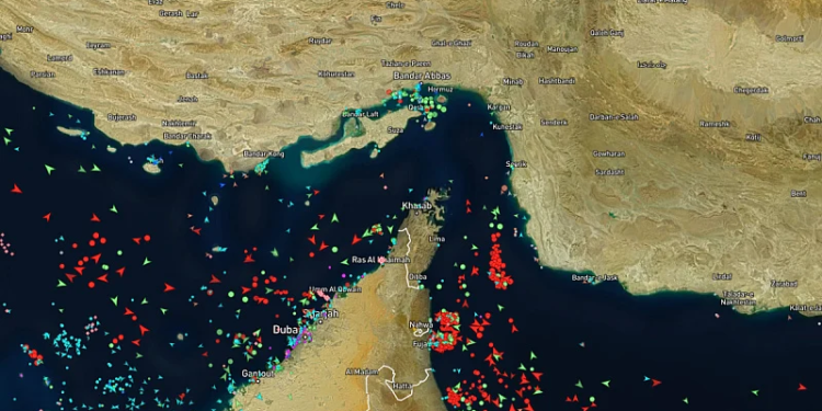 Iran zatvorio Hormuški moreuz