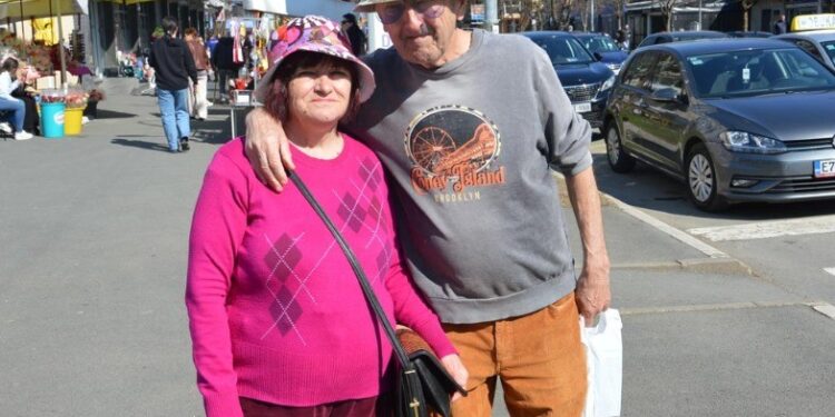 Najveći gradiški romantičari Jovo i Vesna poručuju: Vodimo ljubav, a ne rat!