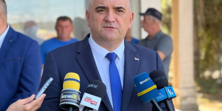 Vlada RS-a osniva Kancelariju za međunarodnu saradnju