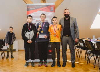 ŠK „Gambit“ obilježio 18 godina rada: 69 učesnika na prvenstvu kluba, titulu odbranio Vlado Narančić (FOTO)