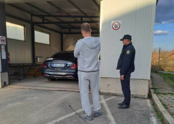 Stanivuković opet pretresen na ulazu u Hrvatsku: “Odveli me u garažu, uz pse koji njuškaju”