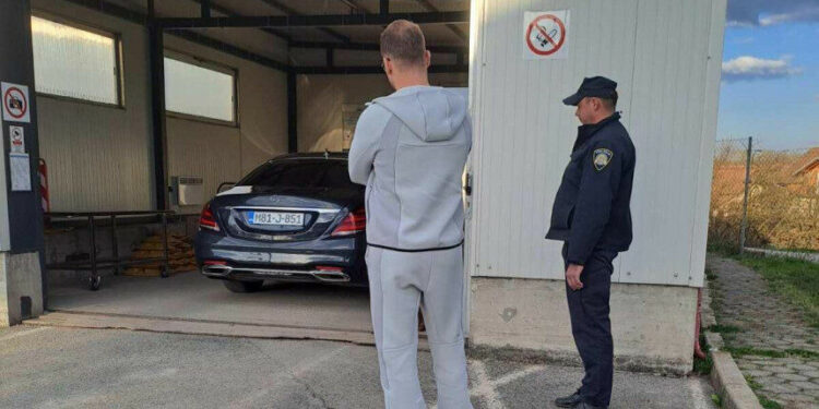 Stanivuković opet pretresen na ulazu u Hrvatsku: “Odveli me u garažu, uz pse koji njuškaju”