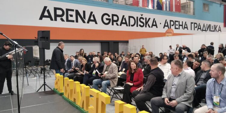 U Gradišci otvoreno dvodnevno Savjetovanje i sajam mljekara Srpske
