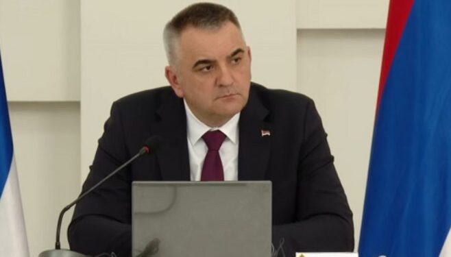 Minić: Sve republičke službe na terenu i u pripravnosti