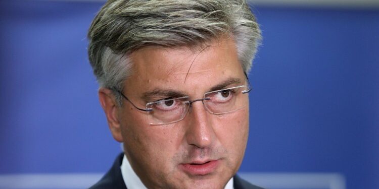 Plenković odbacio Vučićeve optužbe: To je smiješna teza