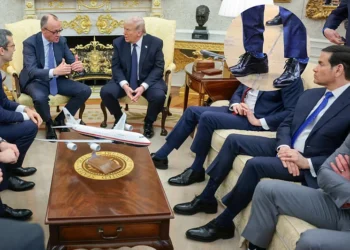 Trump pokrenuo neobičan trend u Bijeloj kući: Saradnici u cipelama koje on bira