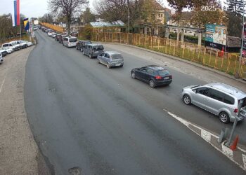 Pojačan saobraćaj na prelazima kod Gradiške i Velike Kladuše