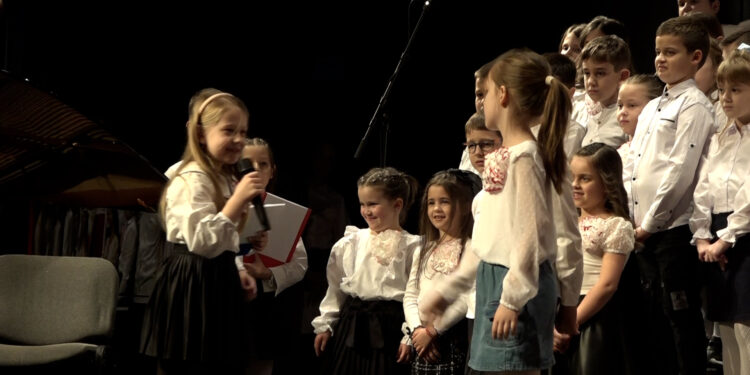 Osmomartovska priredba učenika OŠ „Vasa Čubrilović“