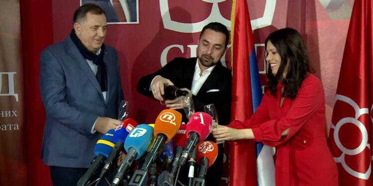 Sanja Vulić tvrdi: “Srbima se šalje poruka da nisu poželjni”