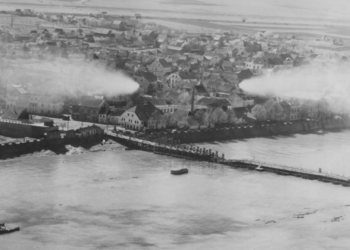 Tragovima istorije: Razorni udari savezničke avijacije 1945. godine