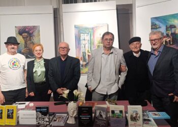 Veče humora u Derventi: Smijeh kao lijek