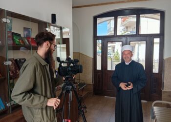 Snimanje emisije „Stazama vjere“ nastavili smo posjetom Derviš- hanuminoj medresi u Gradišci.