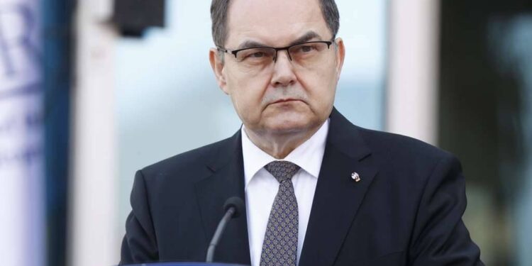 Schmidt: Pitanje državne imovine ću prepustiti domaćim političarima