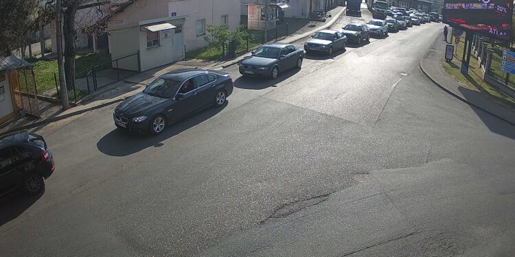 Gužve na izlazu iz BiH; Počela potpuna primjena EES sistema