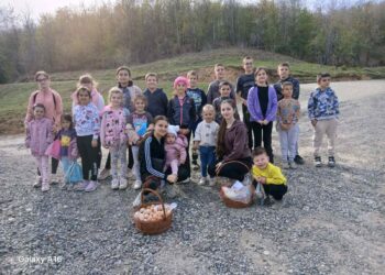 Djeca iz sela Kozara sakupili vasršnja jaja (FOTO)