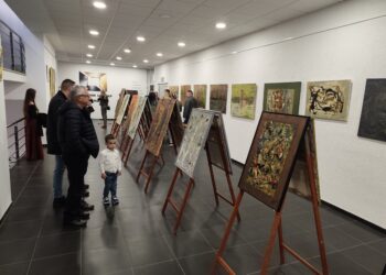 U Gradišci otvorena izložba slika Slobodana Bode Subotića